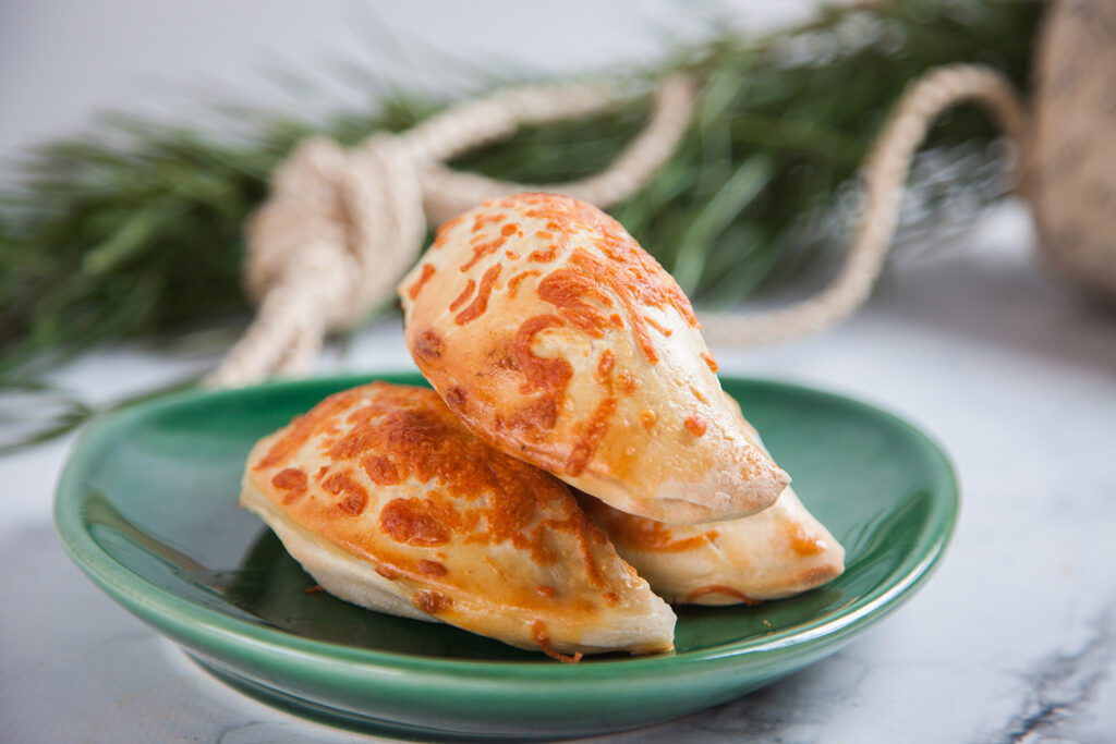 Cheddar and Spinach Mini Calzones